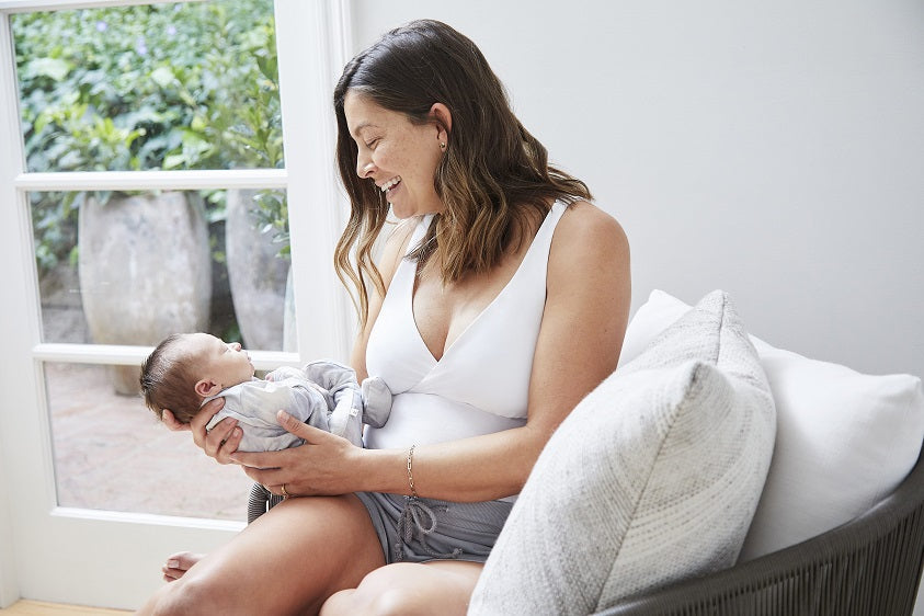 What to Wear Postpartum: Must Haves & Essentials