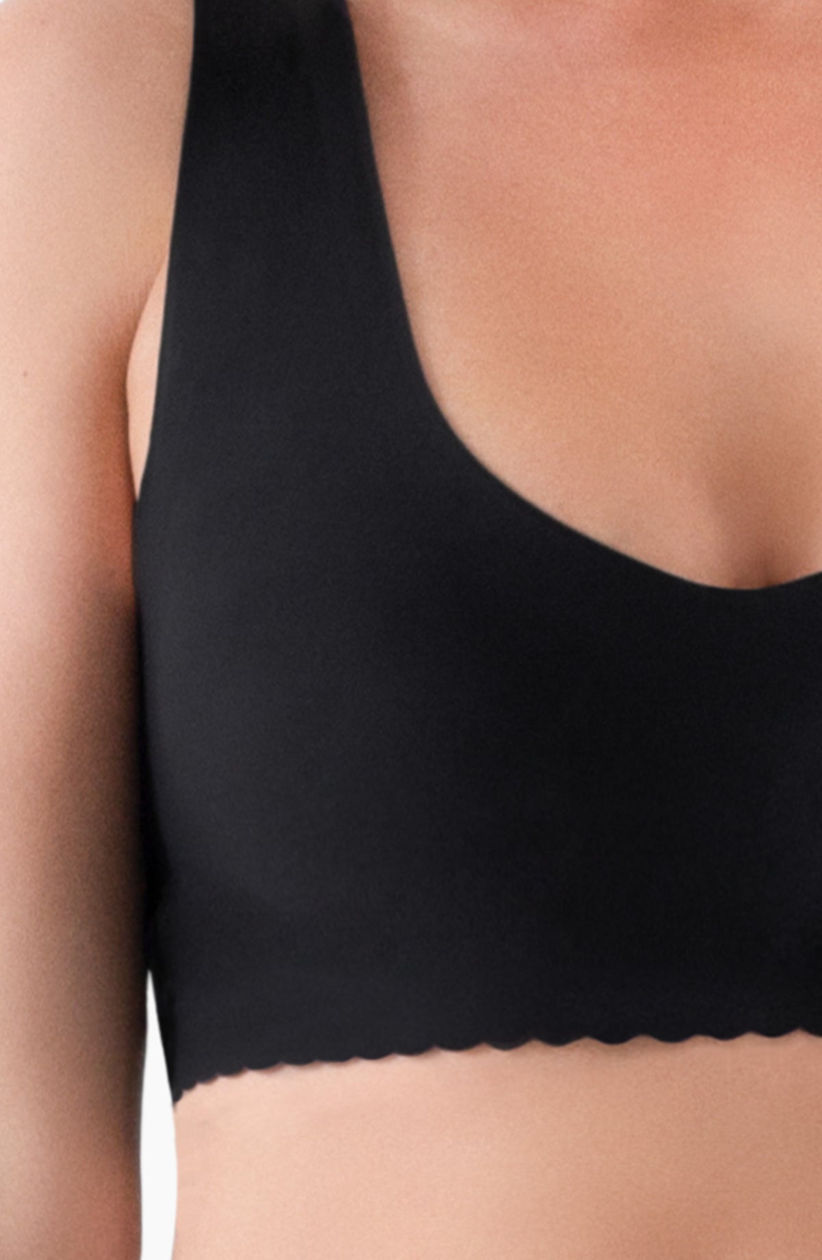 Comfy Seamless Bra: Wireless V Neck Bra For Before, During & After Pregnancy  – Belly Bandit