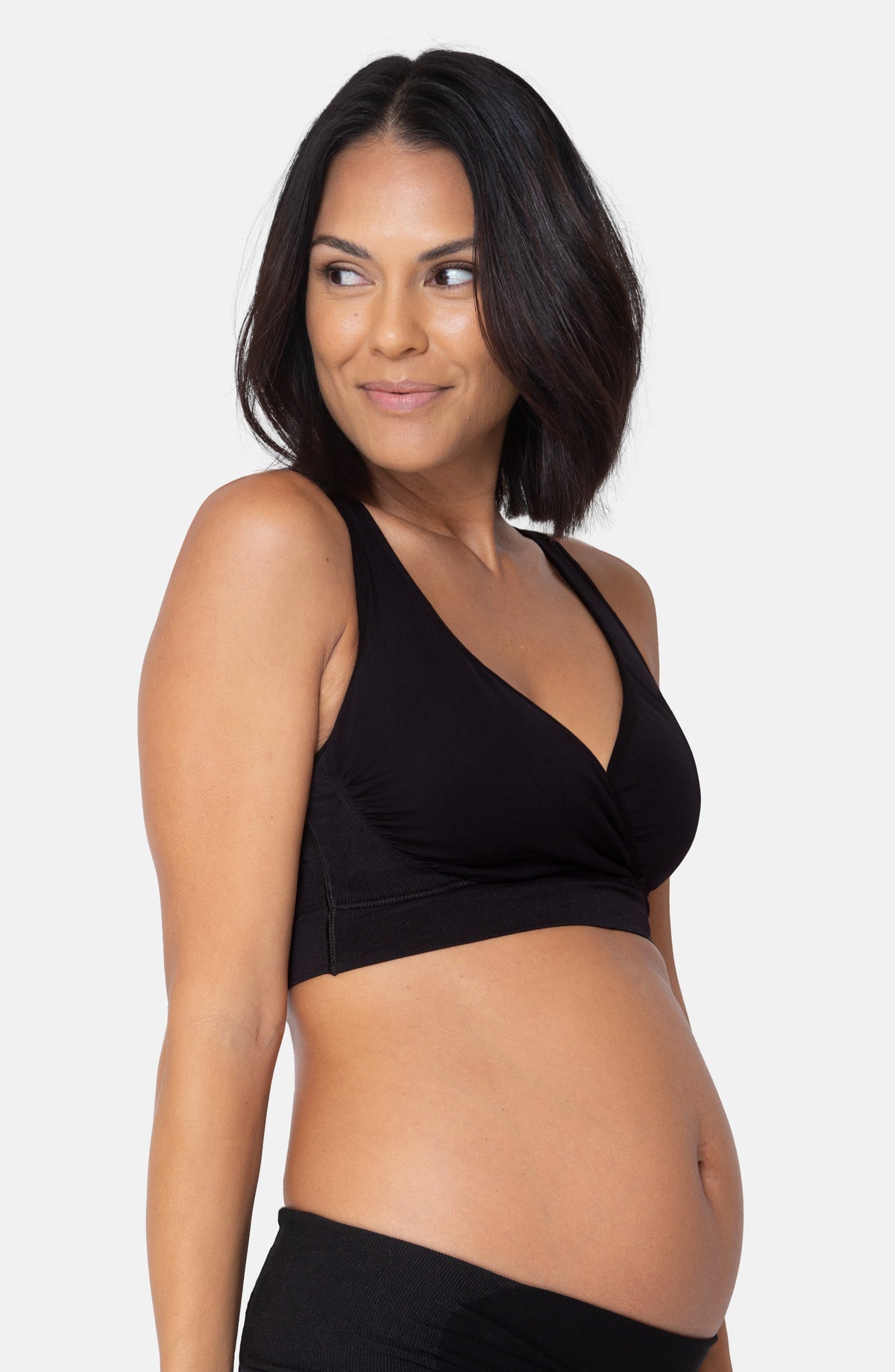Ingrid & Isabel Maternity Cooling Crossover Nursing Bra Black Size